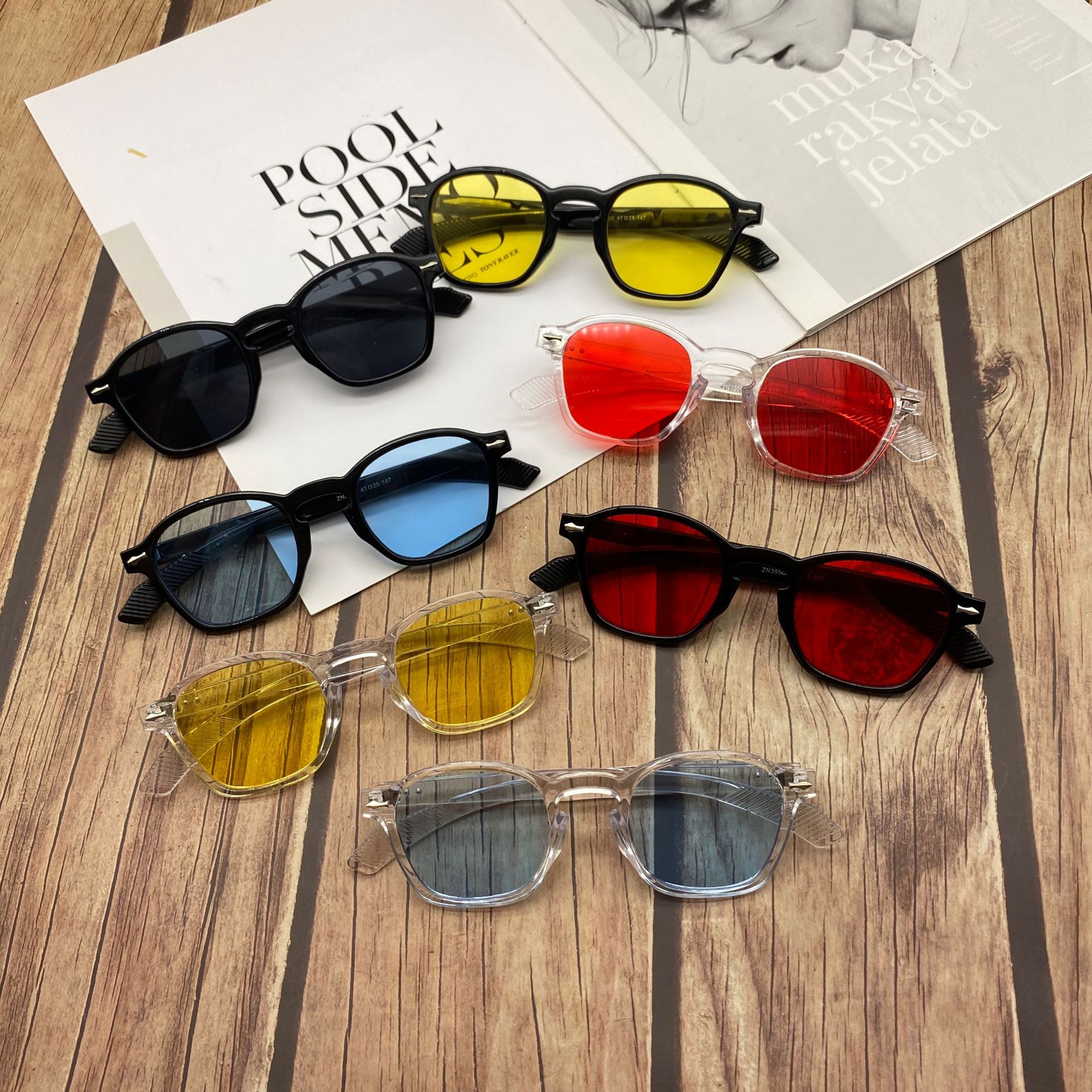 Gafas de sol cuadradas a la moda para mujer, gafas de sol de lujo amarillas y rojas, decoración Vintage, remaches, gafas redondas para conductor, gafas de sol para hombre UV400 para mujer Gafas de sol cuadradas a la moda para mujer, gafas de sol de lujo amarillas y rojas, decoración Vintage, remaches, gafas redondas para conductor, gafas de sol para hombre UV400 para mujer