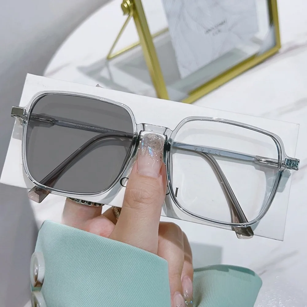Gafas fotocrom&aacute;ticas antiradiaci&oacute;n Gafas de metal para mujer y hombre