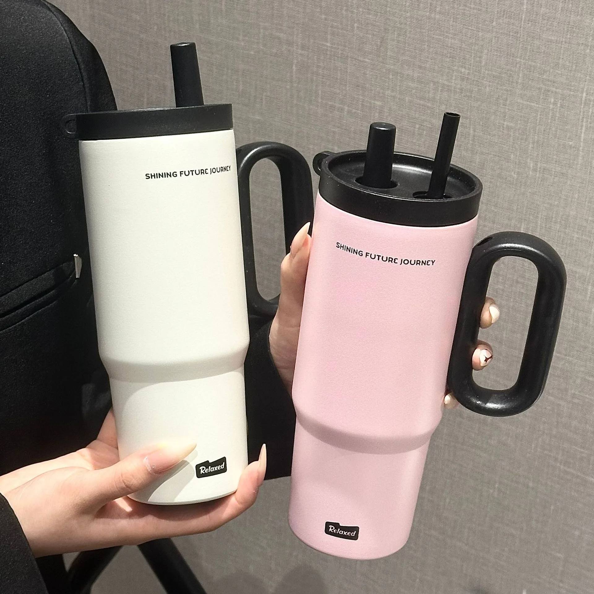 Taza Termo de acero inoxidable de 720ML con pajita y asa, bebida de caf&eacute; helado, taza aislada al vac&iacute;o, botella de agua para viaje al aire libre en coche