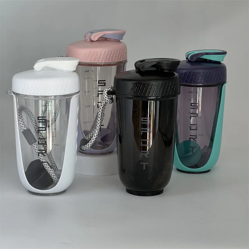 Botella coctelera de 600ML con bola de pl&aacute;stico, batidos de prote&iacute;nas de pl&aacute;stico sin BPA, a prueba de fugas para entrenamiento en polvo, gimnasio, botella de agua deportiva