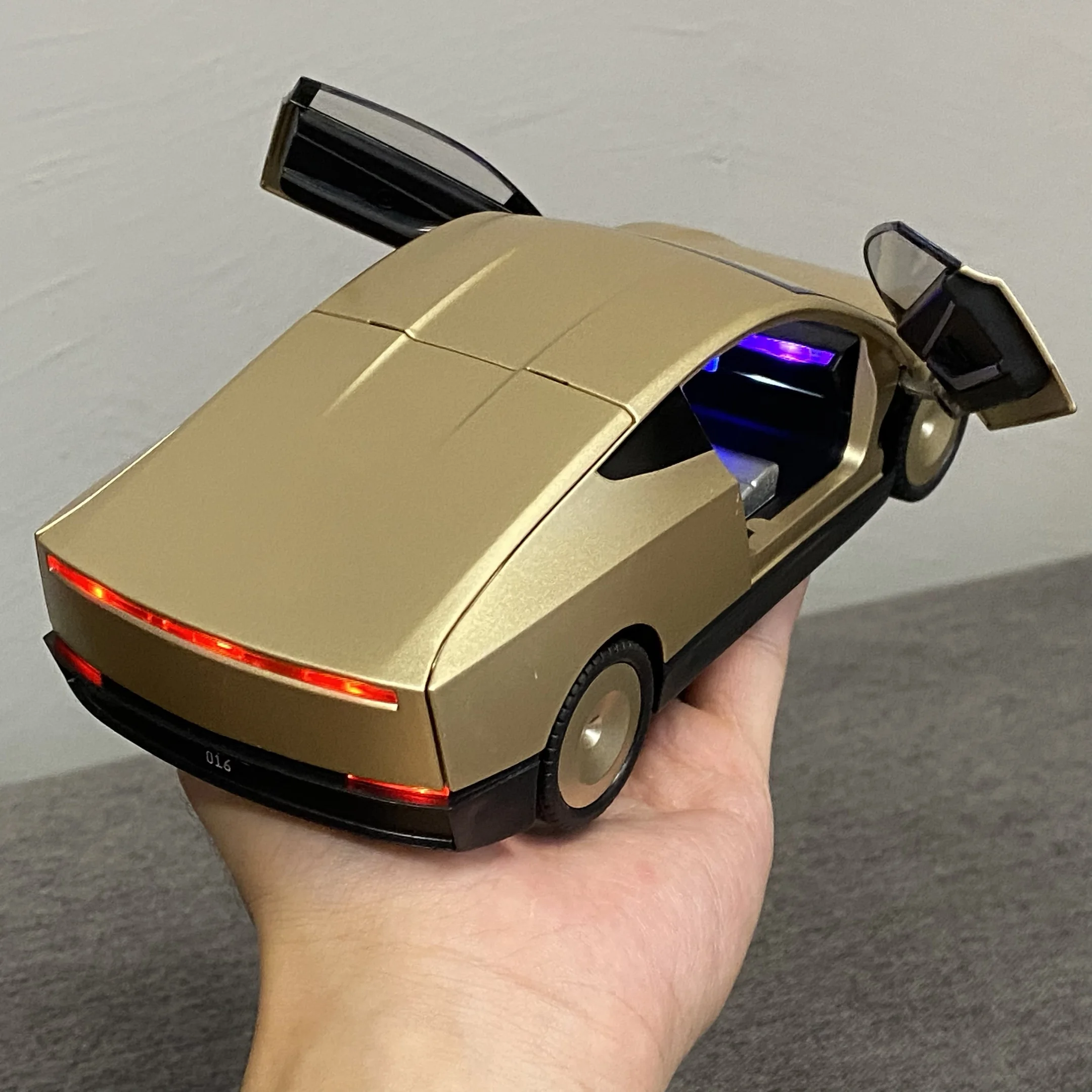1:24 Cybercab Robotaxi, aleación de Metal, modelo Diecast, sonido de coche y luz, para niños, colección de coches de juguete, decoración de vacaciones 1:24 Cybercab Robotaxi, aleación de Metal, modelo Diecast, sonido de coche y luz, para niños, colección de coches de juguete, decoración de vacaciones