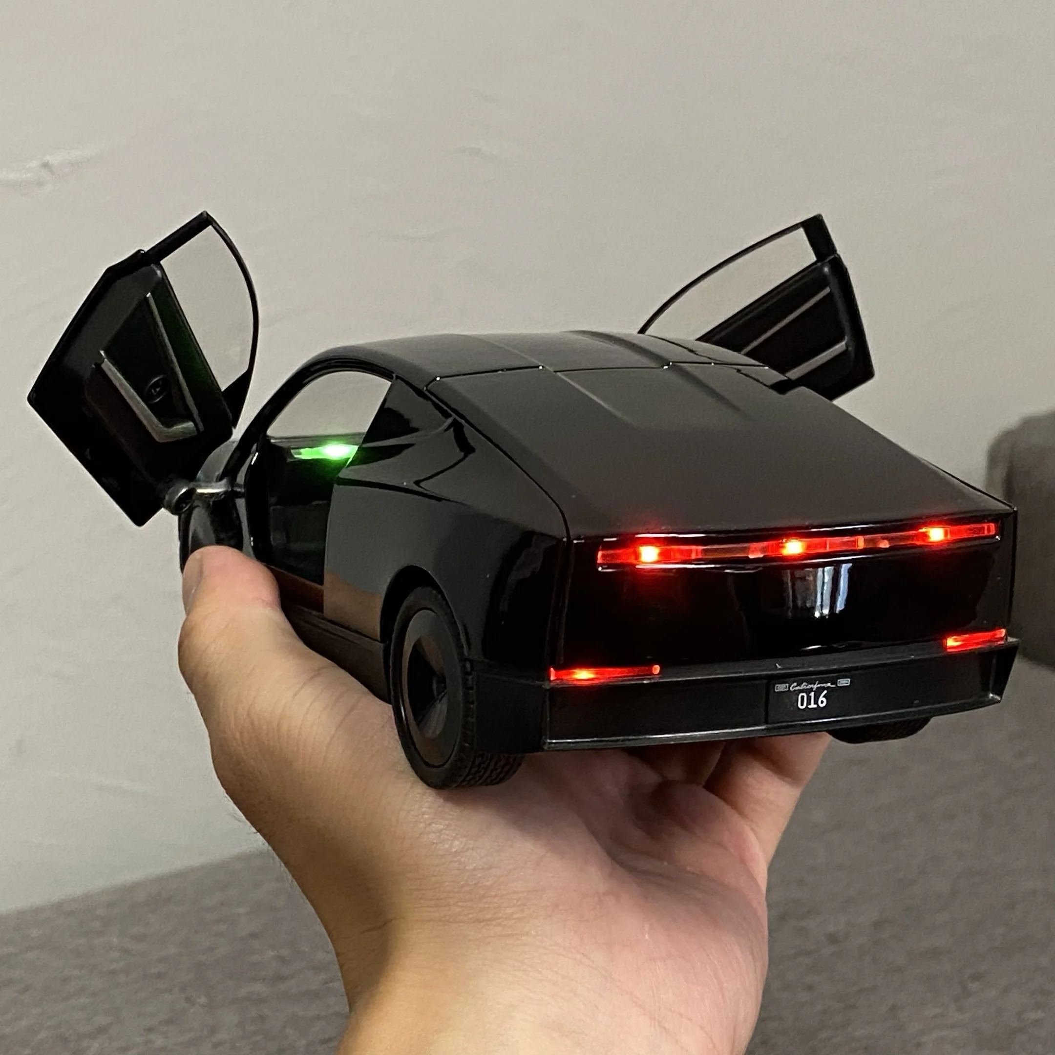 1:24 Cybercab Robotaxi, aleación de Metal, modelo Diecast, sonido de coche y luz, para niños, colección de coches de juguete, decoración de vacaciones 1:24 Cybercab Robotaxi, aleación de Metal, modelo Diecast, sonido de coche y luz, para niños, colección de coches de juguete, decoración de vacaciones